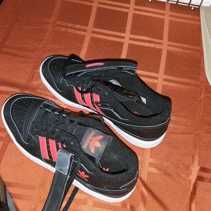 FORUM LOW SHOES